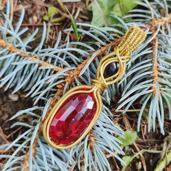 آویز یاقوت سرخ هندی