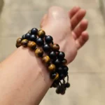 دستبند چشم ببر و اونیکس کار با دست