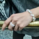 گردنبند سنگ اصل رز کوارتز و مروارید