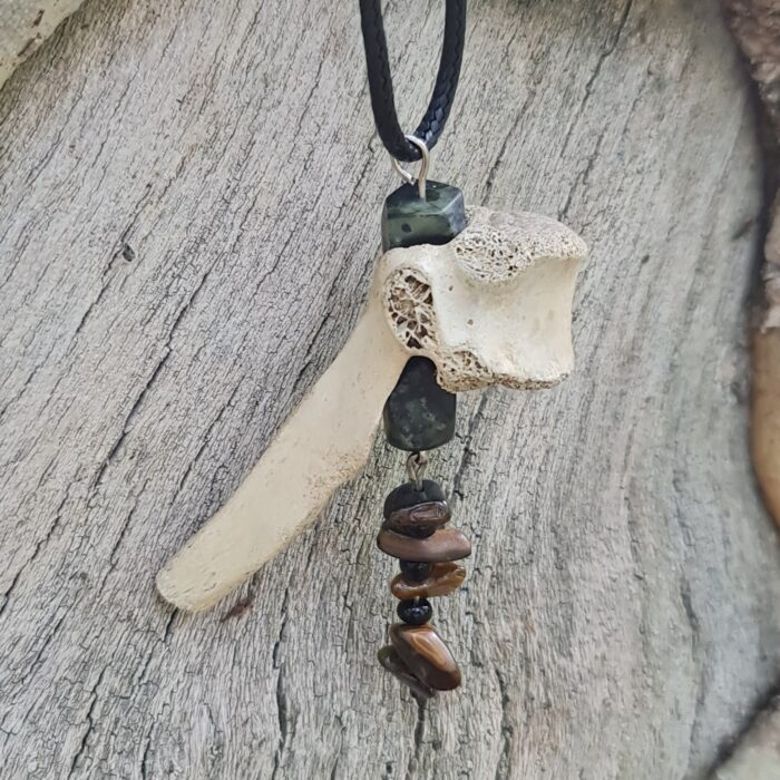 آویز مردانه سنگ چشم ببر و یشم