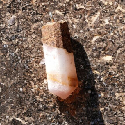 آویز پاندول با سنگ کوارتز چند پوسته