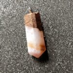 آویز گردنبند سنگ