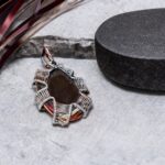 سنگ عقیق با رکاب مس طرح نیلوفری