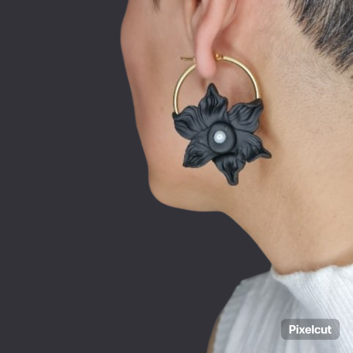 گوشواره گل بزرگ با مروارید