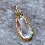 گردنبند در نجف