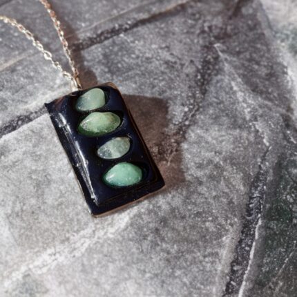 گردنبند پینترستی اونتورین