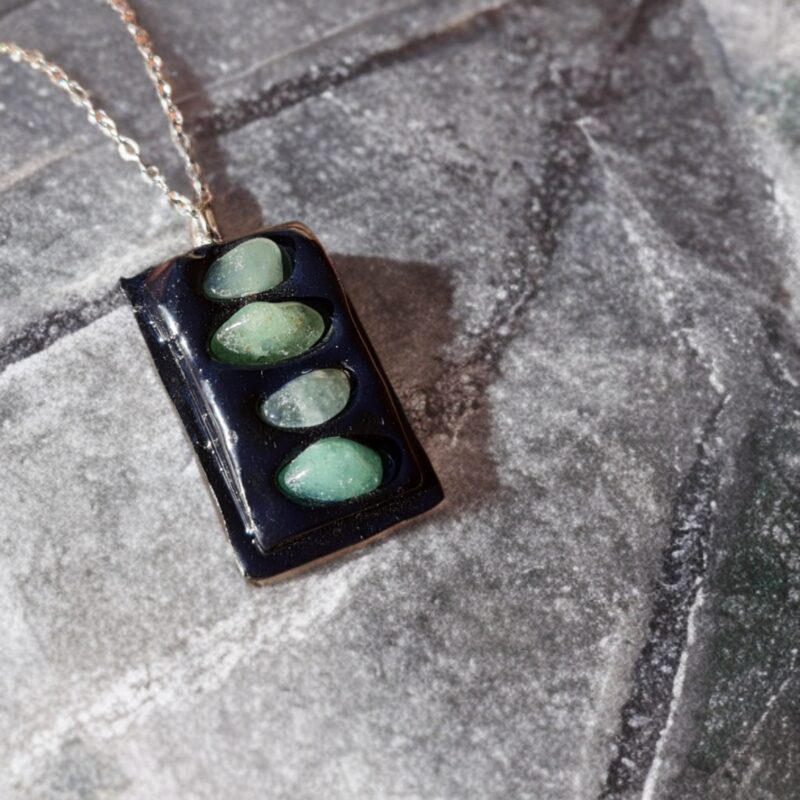 گردنبند پینترستی اونتورین