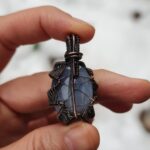 آویز سنگ عقیق با رکاب مس