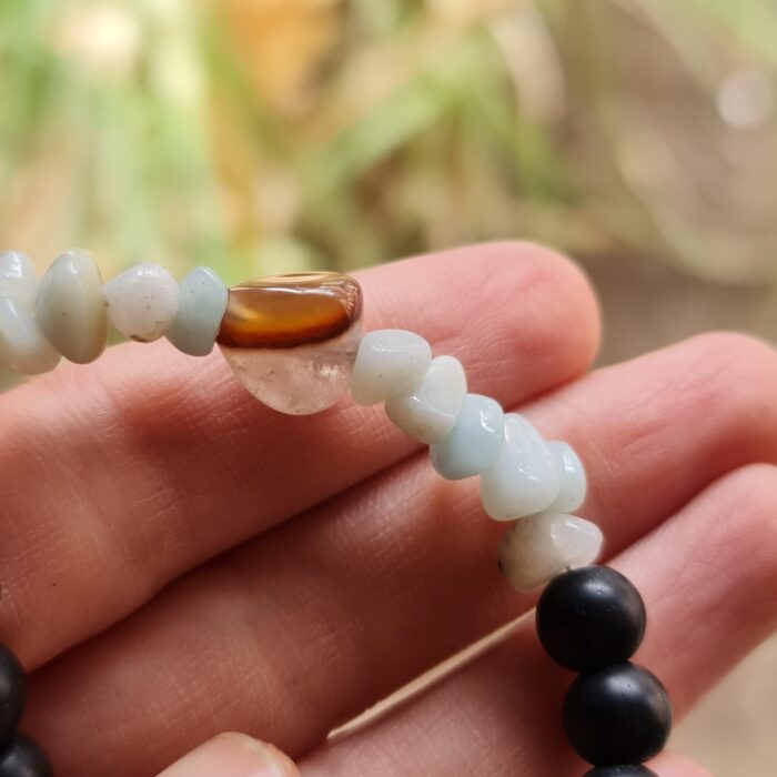 دستبند اونیکس و آمازونیت و عقیق برای معماران از نمای نزدیک